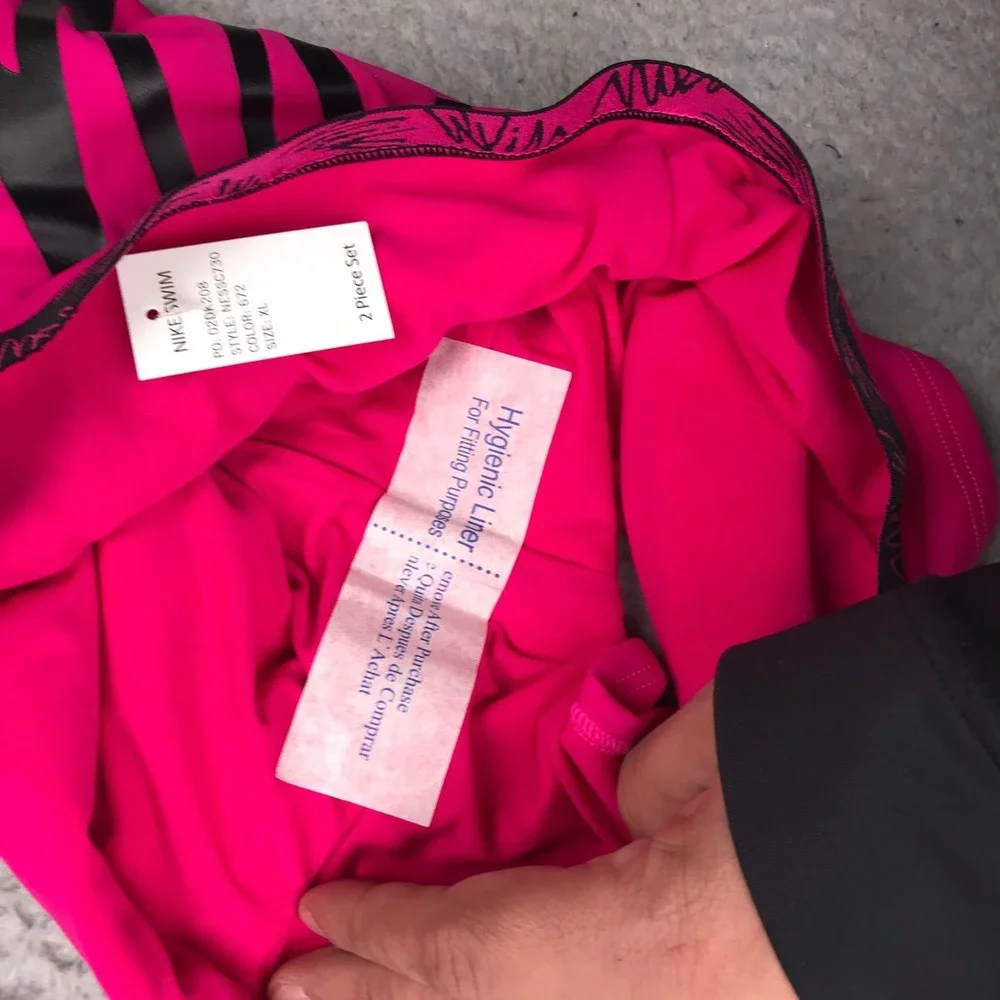 Nike Swim Shorts Girls XL Hot Pink Script Spellout Logo Performance NEW NWT